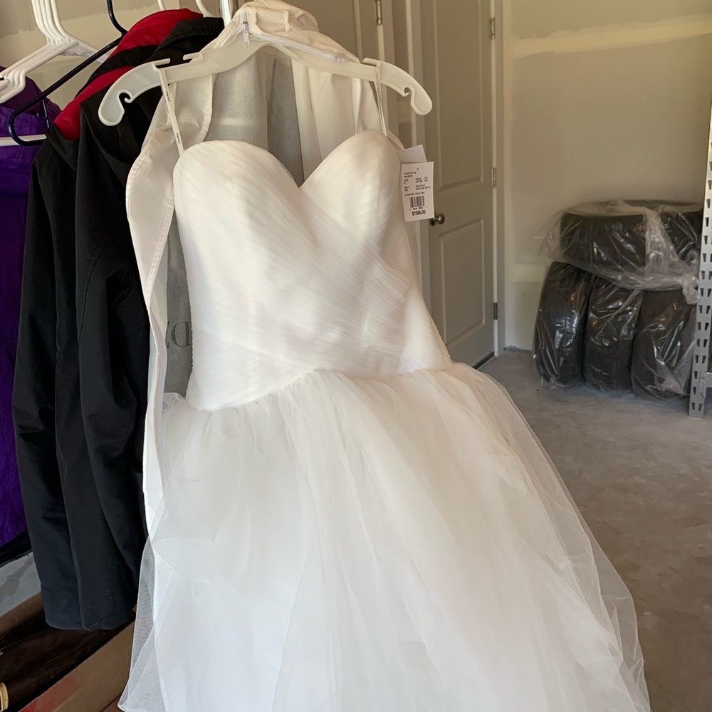 White by Vera Wang wedding dress